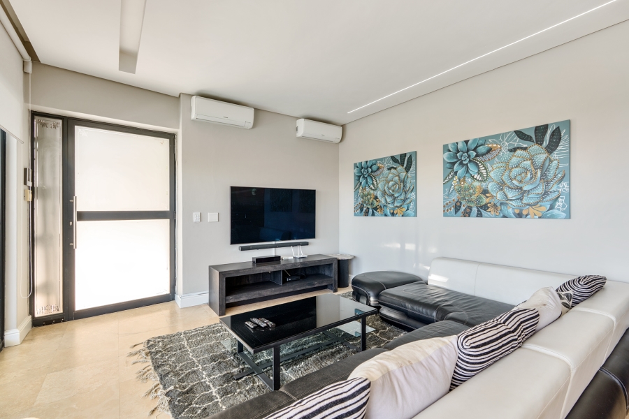 To Let 2 Bedroom Property for Rent in Camps Bay Western Cape